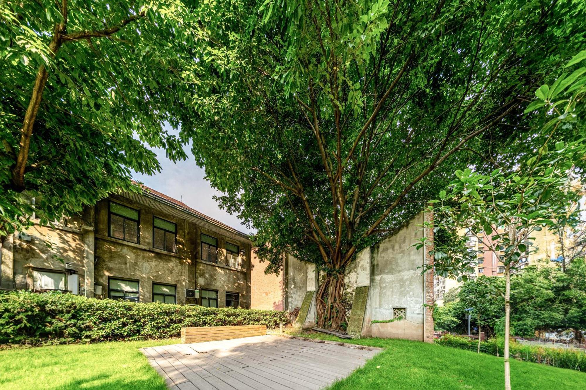 Wuyu Hotel - Chongqing University & Ciqikou Ancinet Town Exterior foto